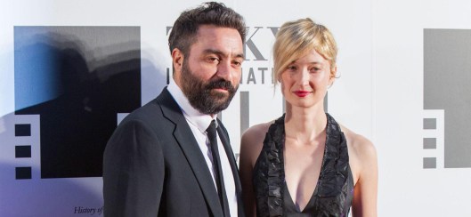 Costanzo con la compagna, Alba Rohrwacher (foto mymovies.it)